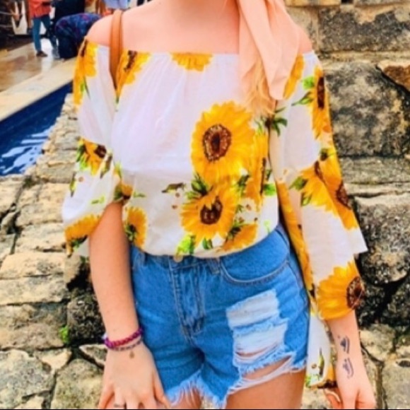 WHITE SUNFLOWER PRINT BOHO BARDOT SWING TOP - Picture 4 of 11